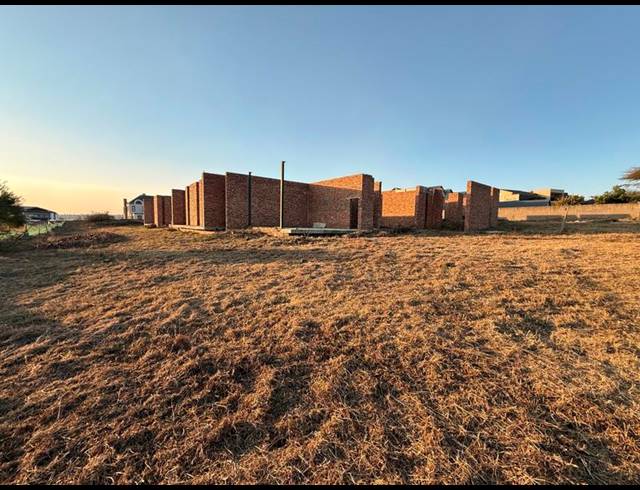 LAND FOR SALE IN BLUE HILLS EQUESTRIAN ESTATE